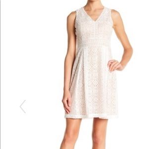 Kensie lace dress w/ nude under layer, size 2, new